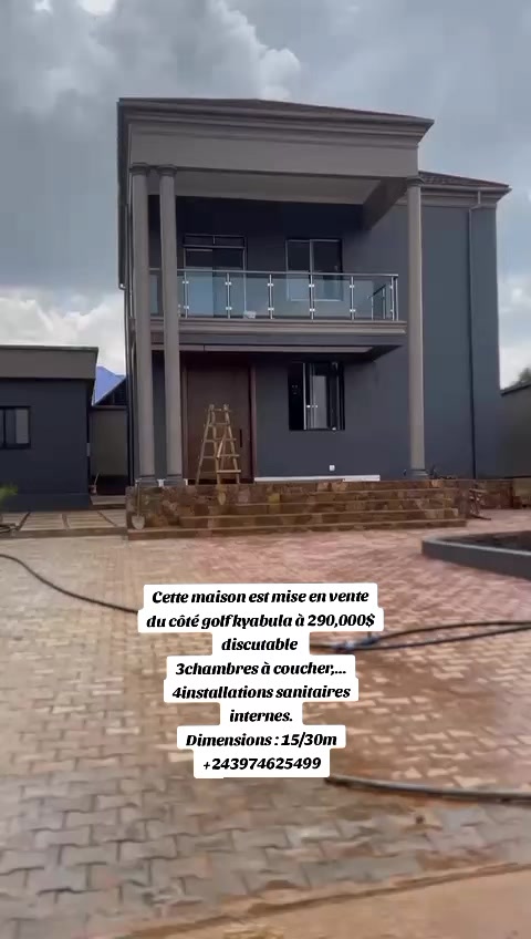 Maison de 3 chambres à vendre à Golf, Lubumbashi