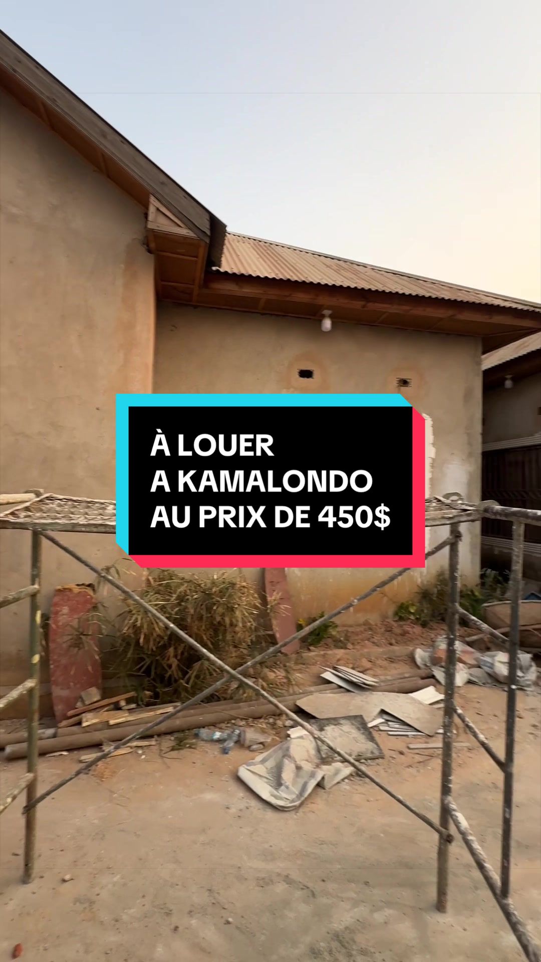 Maison de 2 chambres à louer à Kamalondo, Lubumbashi