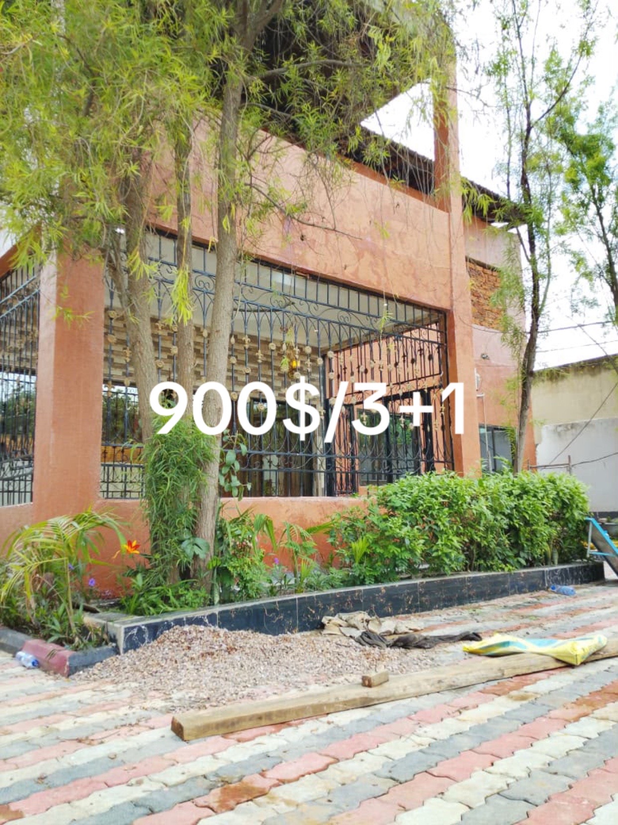 Appartement de 3 chambres à louer à Golf Malela, Lubumbashi
