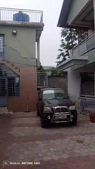 Appartement de 3 chambres à louer à Jamaïque, Kintambo