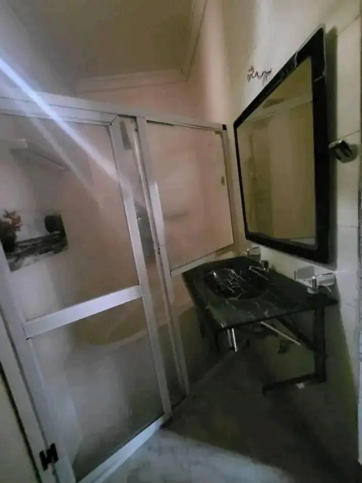 Maison de 3 chambres à louer à CPA Mushie, Mont Ngafula