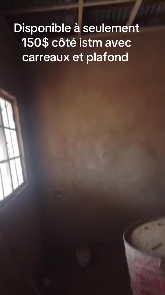 Maison de 2 chambres à louer à ISTM, Dilala, Kolwezi