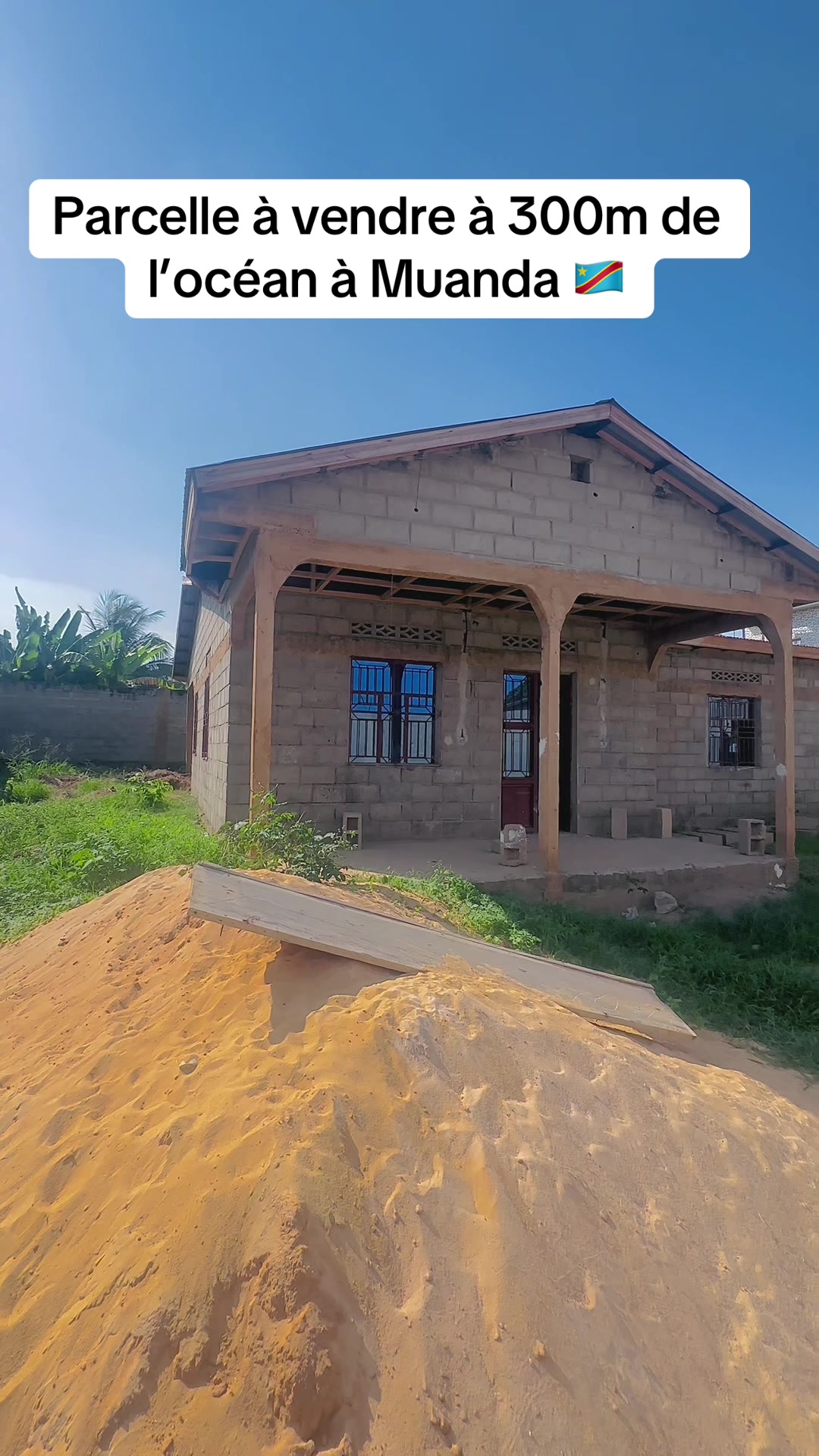 Maison de 3 chambres à vendre à Centre-ville, Muanda
