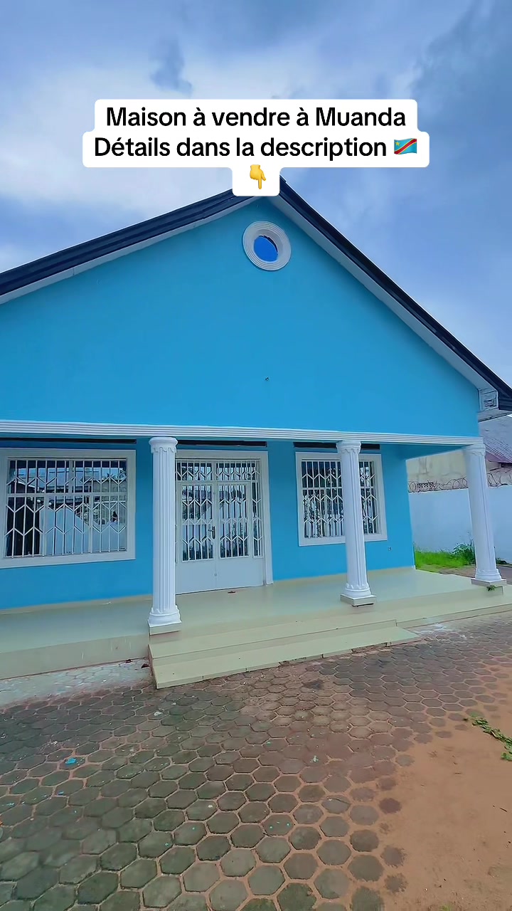 Maison de 4 chambres à vendre à Aéroport, Muanda