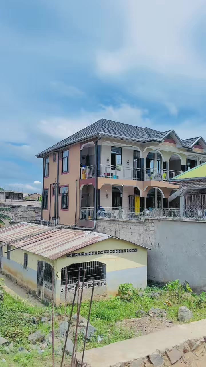 Maison de 3 chambres à vendre à Kinkanda, Matadi