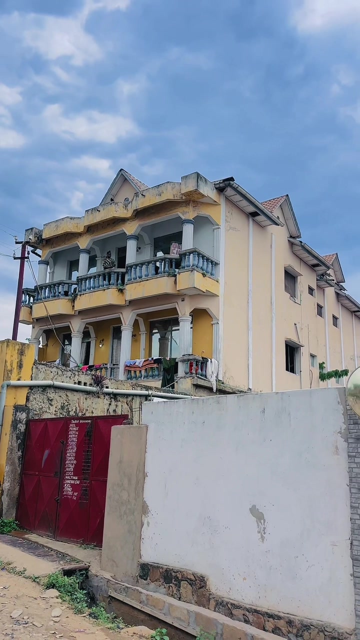 Maison à vendre à Kinkanda, Matadi