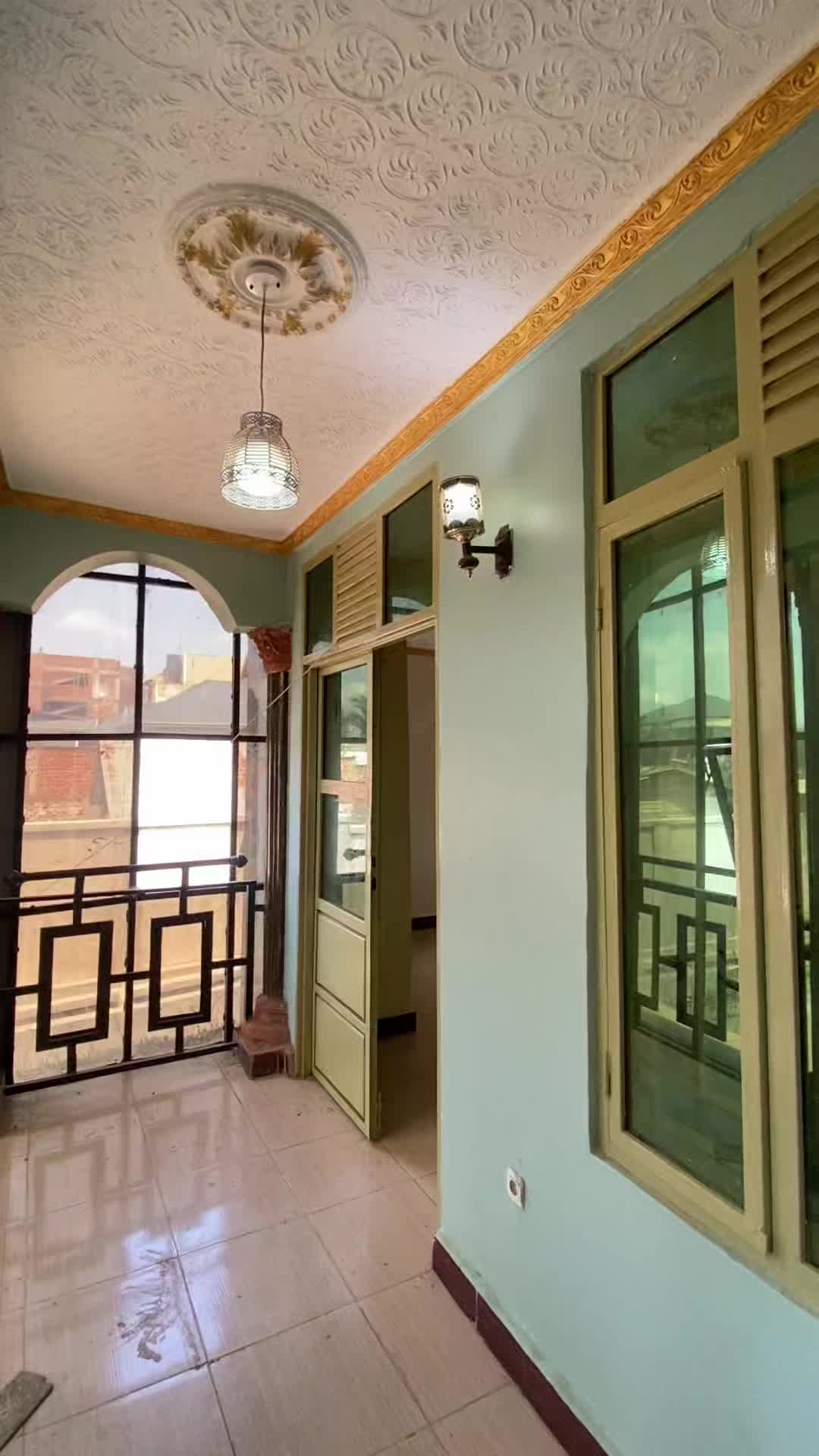 Maison de 3 chambres à louer à Centre-ville, Bunia