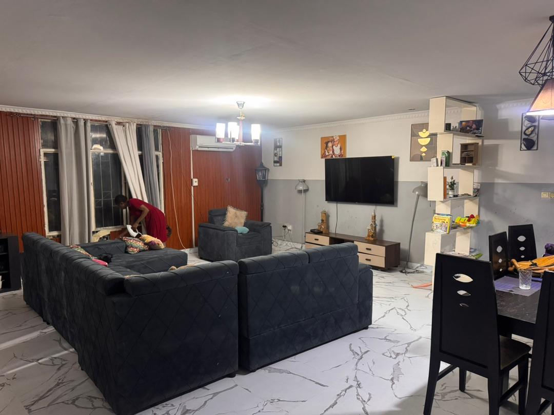 Maison de 4 chambres à vendre à Delvaux, Ngaliema