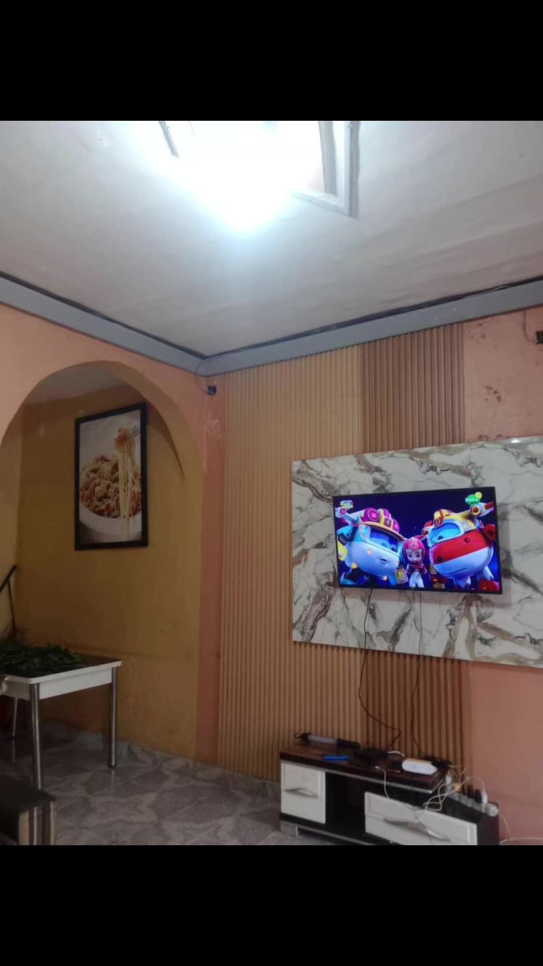 Maison de 2 chambres à louer à Salongo, Lemba