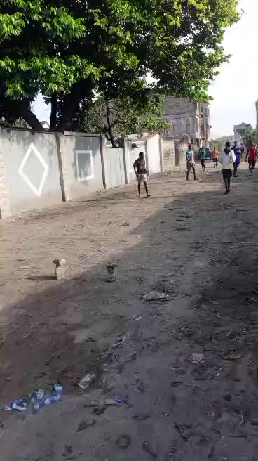 Parcelle à vendre à Kimbangu, Kalamu