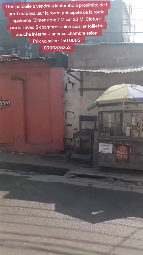 Parcelle avec maison de 3 chambres à vendre à Kintambo