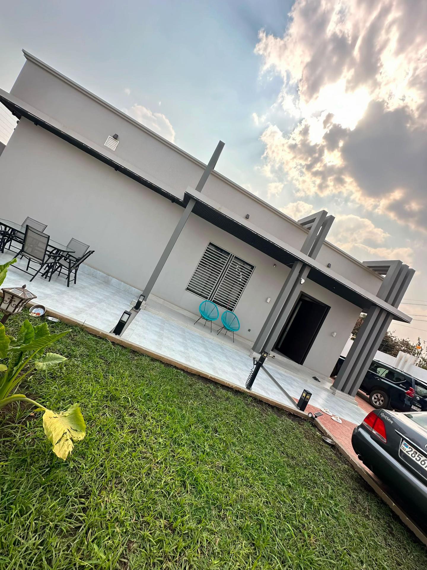 Maison de 3 chambres à vendre à Golf Plateau 1, Lubumbashi